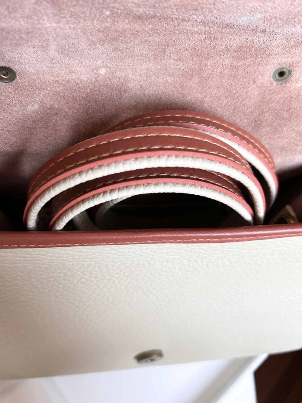Beautiful vintage Dooney & Bourke Cream and Brown Leather Top-Handle Satchel - Picture 7 of 8